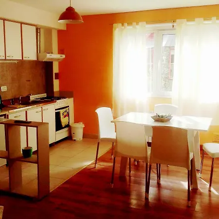 Salamandra Apartamentos El Calafate Exterior photo