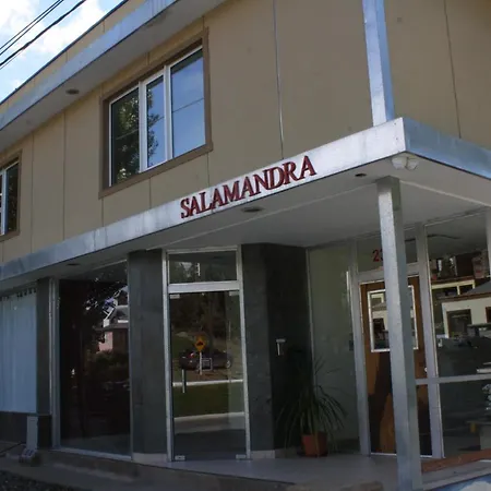 Salamandra Apartamentos El Calafate Exterior photo